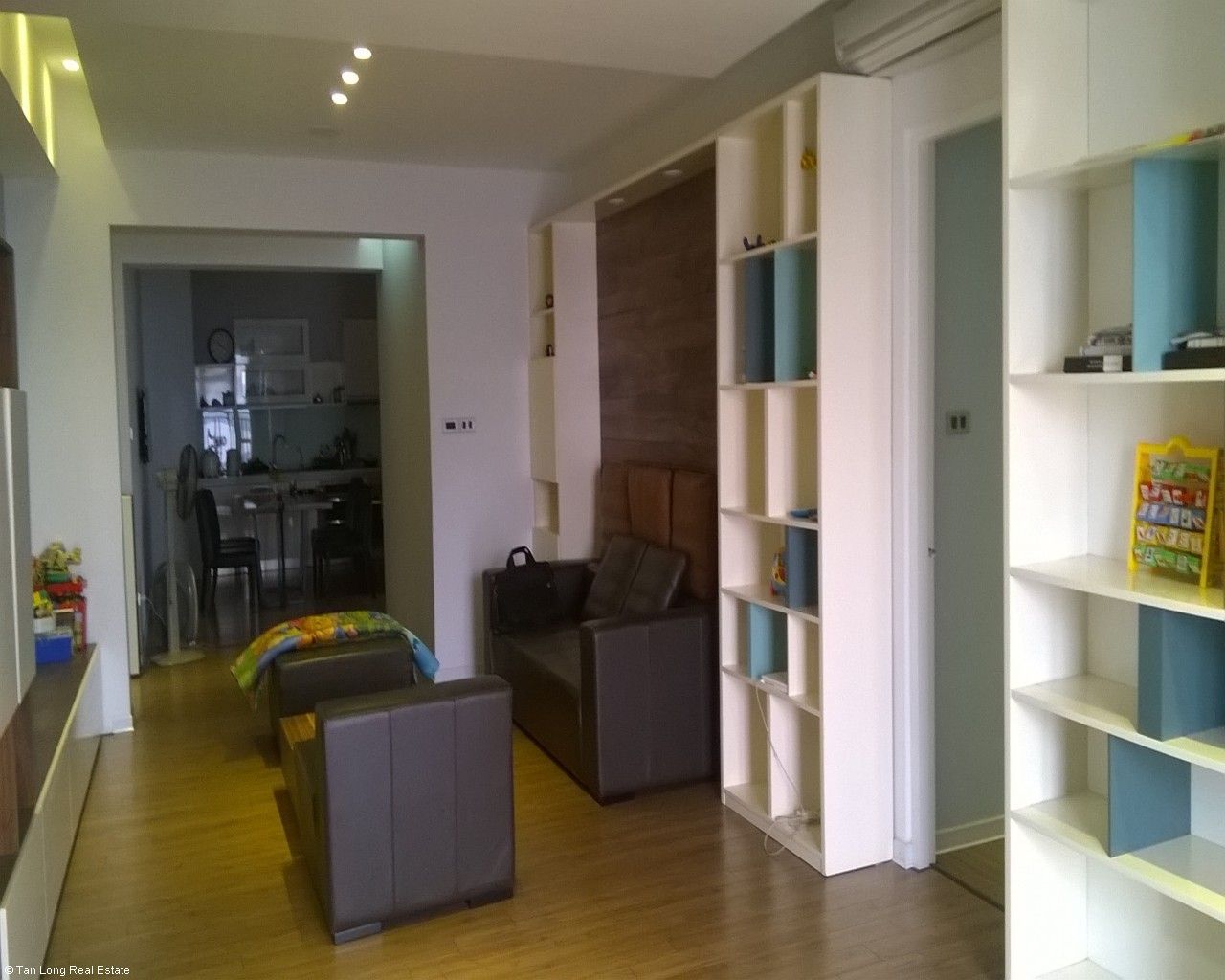 Cho thuê căn hộ 155 m2 phố Phạm Ngọc Thạch, quận Đống Đa