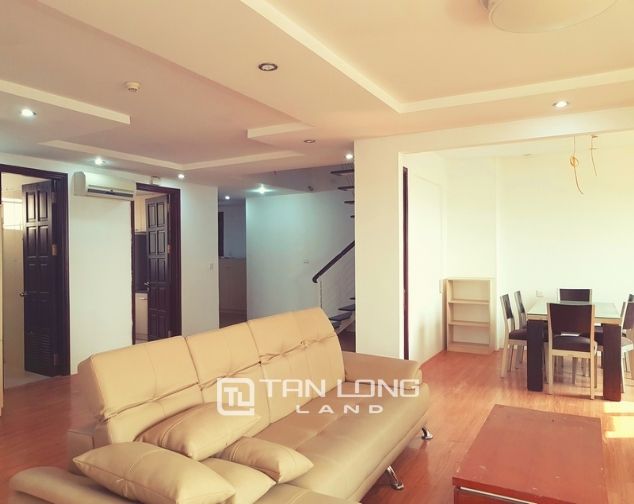 Cho thuê căn hộ 180m2 4 phòng ngủ tại khu G3 Ciputra