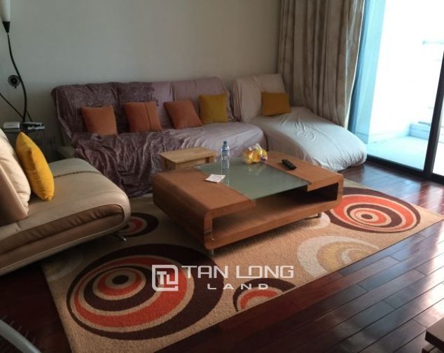 Cho thuê căn hộ 2 ngủ ở VinCom bà triệu