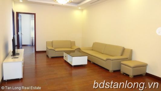 Cho thuê căn hộ 2 ngủ tại Royal City