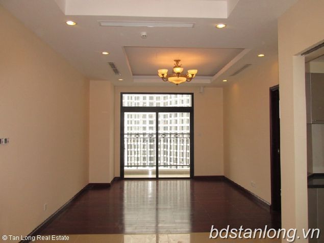 Cho thuê căn hộ 2 phòng ngủ ở Royal City, Nguyễn Trãi, Thanh Xuân,Hà Nội