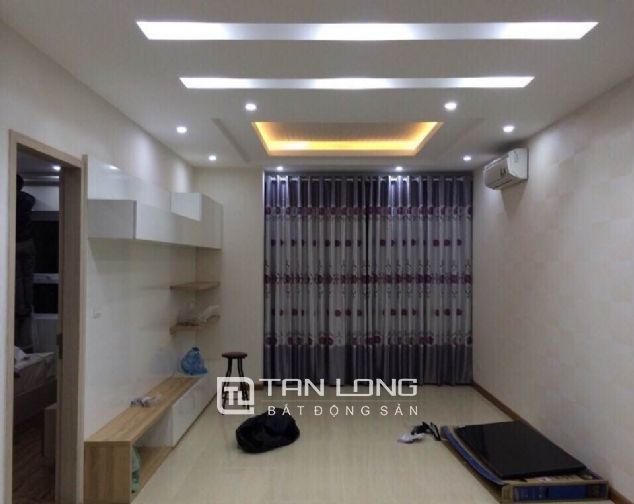 Cho thuê căn hộ 2 phòng ngủ tại Tháp A chung cư Golden Palace, quận Nam Từ Liêm