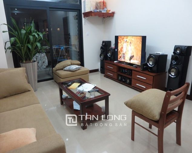 Cho thuê căn hộ 2 phòng ngủ tầng cao tại R5 Royal City, đường Nguyễn Trãi, quận Thanh Xuân, Hà Nội