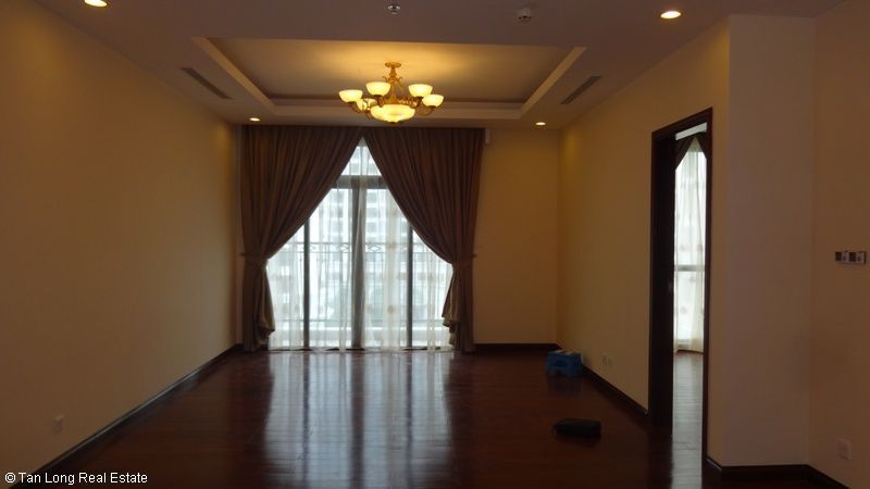 Cho thuê căn hộ 3 ngủ tại Royal City, Hà Nội