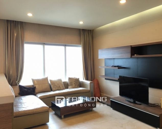 Cho thuê căn hộ 3 ngủ tòa E chung cư Golden Westlake, quận Tây Hồ