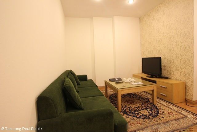 Cho thuê căn hộ 3 phòng ngủ tại quận Hai Bà Trưng, 125m2,1800$.