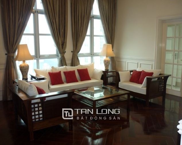 Cho thuê căn hộ 3 phòng ngủ Tháp W The Manor, phường Mễ Trì, quận Nam Từ Liêm, Hà Nội.