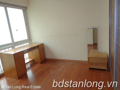 Cho thuê căn hộ 4 ngủ ở P2 Ciputra - Tây Hồ