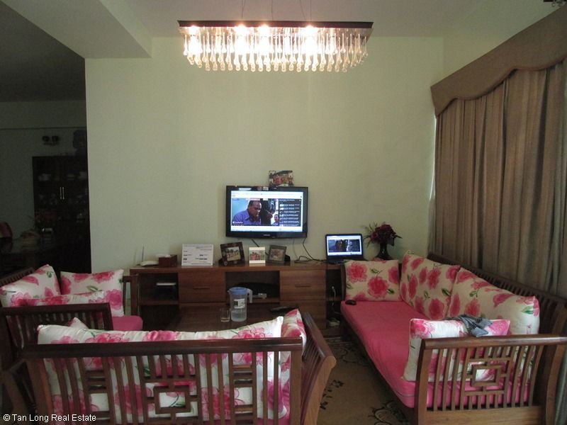 Cho thuê căn hộ 4 ngủ tại E1 Ciputra, Tây Hồ