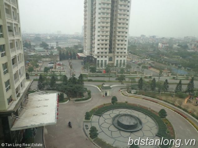 Cho thuê căn hộ 4 phòng ngủ đẹp ở Ciputra, Tây Hồ, Hà Nôi