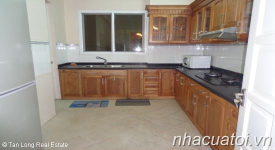 Cho thuê căn hộ 4 phòng ngủ ở E5 Ciputra, Tây Hồ, Hà Nội
