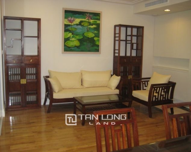 Cho thuê căn hộ 56m2 tại Hoàng Thành, quận Ba Đình