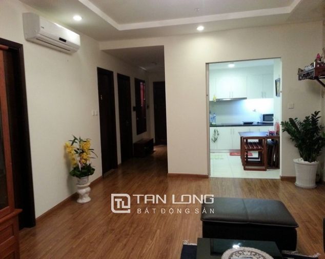 Cho thuê căn hộ 95m2, đủ đồ tại tòa T2, Vinhomes Times City, quận Hai Bà Trưng