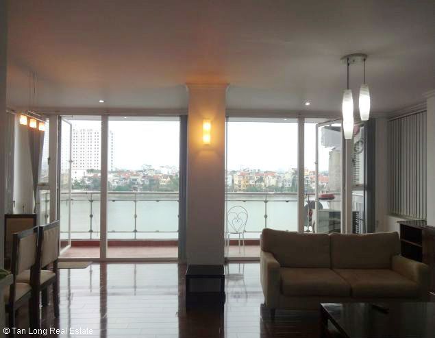 Cho thuê căn hộ cao cấp 125m2 tại Tây Hồ, Hà Nội
