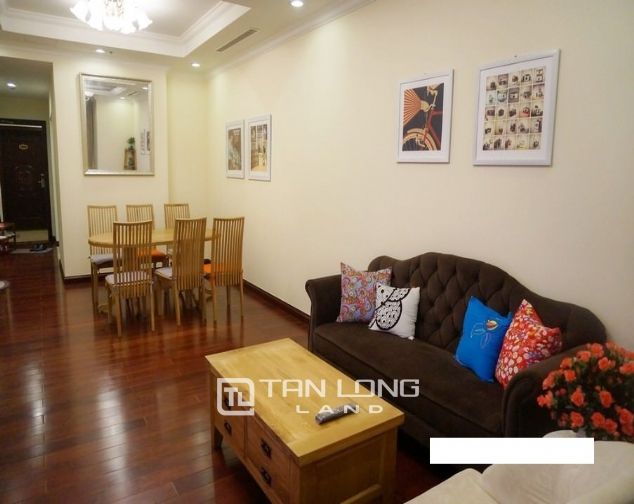 Cho thuê căn hộ cao cấp 88m2, 2 phòng ngủ đủ đồ ở R2 Vinhomes Royal City