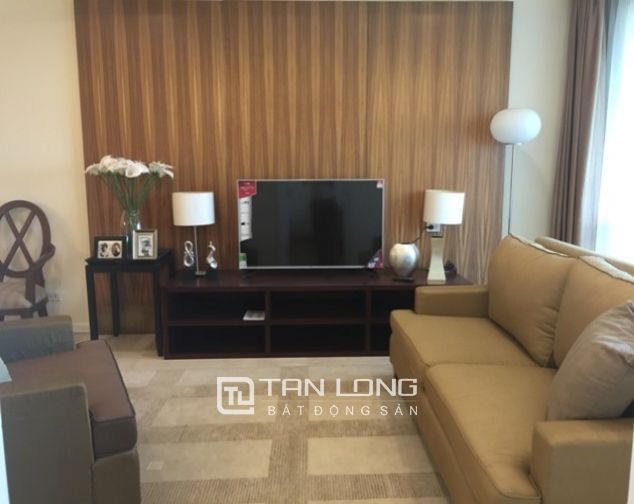 Cho thuê căn hộ cao cấp tầng thấp tòa P2 – Ciputra, Hà Nội