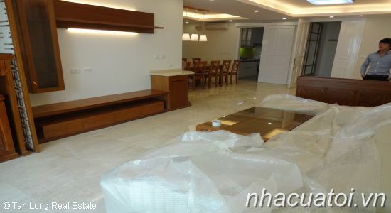 Cho thuê căn hộ đầy đủ tiện nghi trong P1 Ciputra