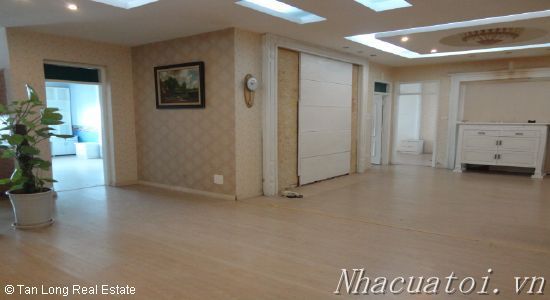 Cho thuê căn hộ đẹp, 3 phòng ngủ tầng cao tòa 34T Trung Hòa Nhân Chính, Cầu Giấy, Hà Nội