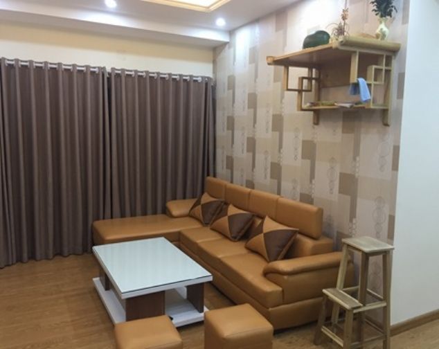 Cho thuê Căn hộ đẹp 98m2, 3 PN đồ cơ bản tòa Đông Đô đường Hoàng Quốc Việt