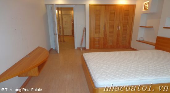 Cho thuê căn hộ giá rẻ đẹp sang trọng ở tòa Kinh Đô 93 Lò Đúc