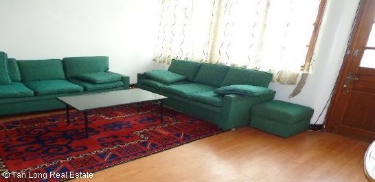 Cho thuê căn hộ phố Tuệ Tĩnh, quận Hai Bà Trưng, 2 ngủ