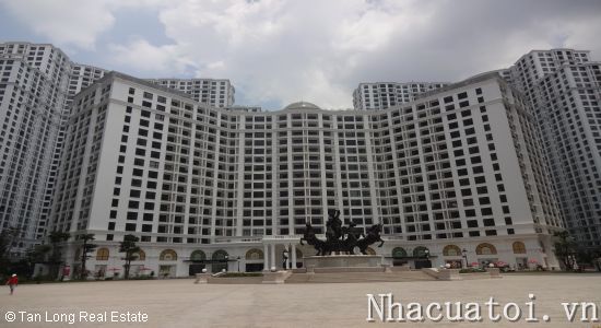 Cho thuê căn hộ Royal City Hà Nội tòa R1