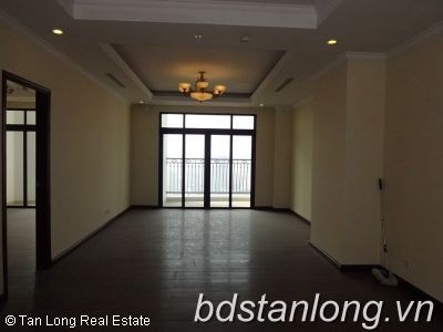 Cho thuê căn hộ tại Royal City, quận Thanh Xuân, Hà Nội