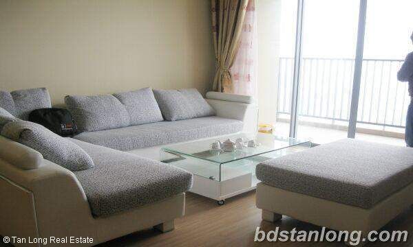 Cho thuê căn hộ tại Sky City Tower Hà Nội.