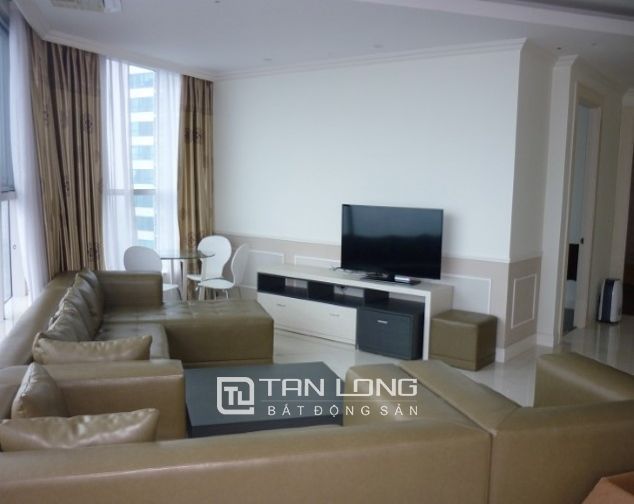 Cho thuê căn hộ tầng cao 4 phòng ngủ tháp B Keangnam Hanoi Landmark Tower