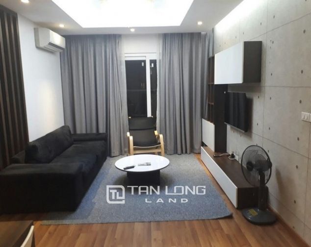 Cho thuê căn hộ tầng cao, đủ đồ nội thất tại Golden Palace, quận Nam Từ Liêm