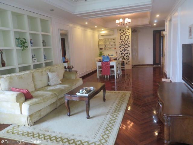 Cho thuê căn hộ tòa E1 Ciputra Hà Nội