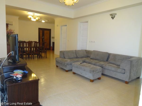 Cho thuê căn hộ tòa E4 Ciputra, quận Tây Hồ, Hà Nội