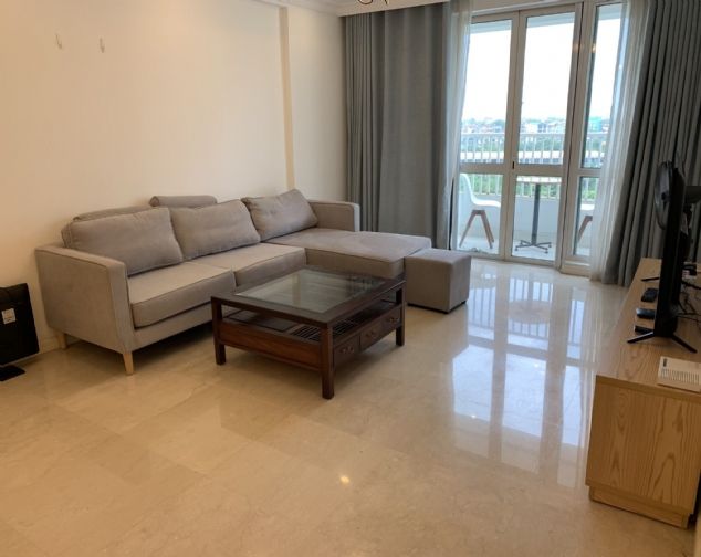 Cho thuê căn hộ view đẹp, siêu rộng thoáng tòa P2 tại Ciputra Hà Nội
