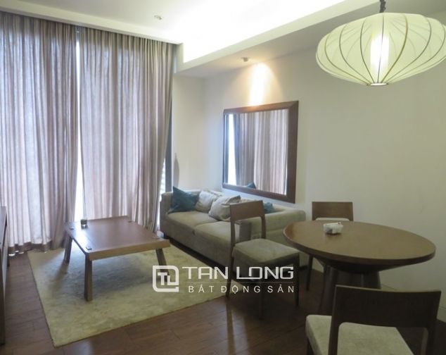 Cho thuê căn hộ 98m2, 2 phòng ngủ tòa Indochina, quận Cầu Giấy