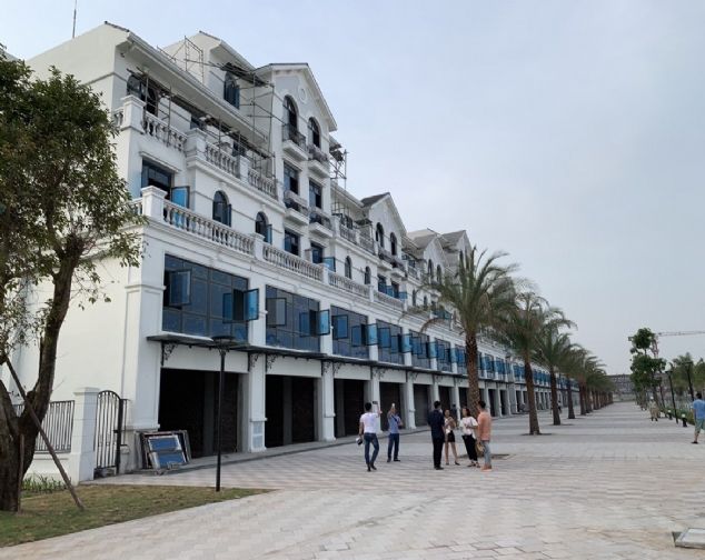 Cho thuê cặp shophouse 140m2 x 4.5 tầng - khu Sao Biển - VHOP - mặt đường 52 m, giá chỉ 70 tr/th