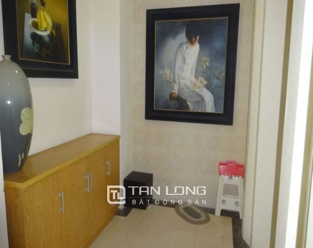Cho thuê chung cư 145m2, 3 phòng ngủ tại P1 Ciputra, quận Tây Hồ