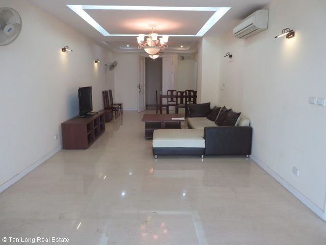 Cho thuê chung cư 145m2, 3 phòng ngủ tại tòa P2 Ciputra, quận Tây Hồ