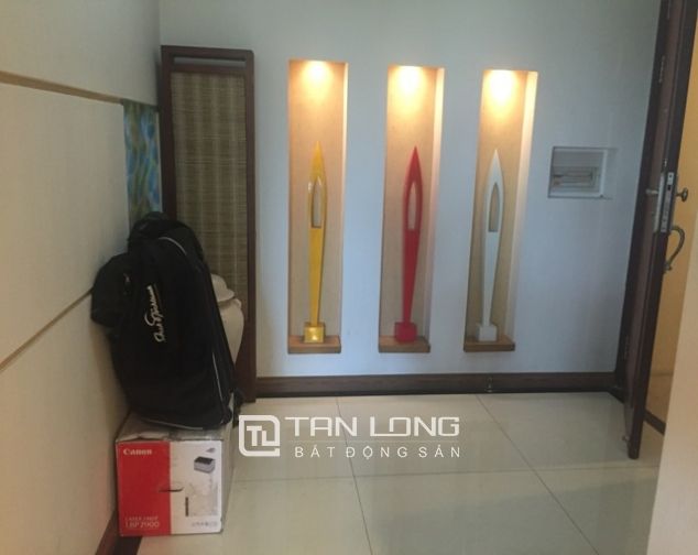 Cho thuê chung cư 150m2, 3 phòng ngủ tòa E5 Ciputra, quận Tây Hồ