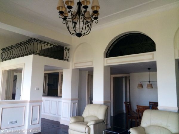 Cho thuê chung cư 190m2 tại The Manor, quận Nam Từ Liêm