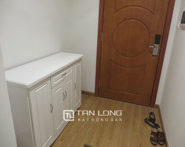 Cho thuê chung cư 55m2, 1 phòng ngủ tại tòa R6 Vinhomes Royal City