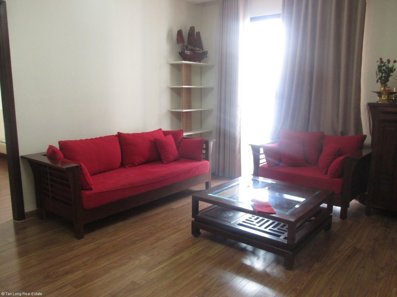 Cho thuê chung cư cao cấp 2 phòng ngủ tại Vinhomes Times City, quận Hai Bà Trưng