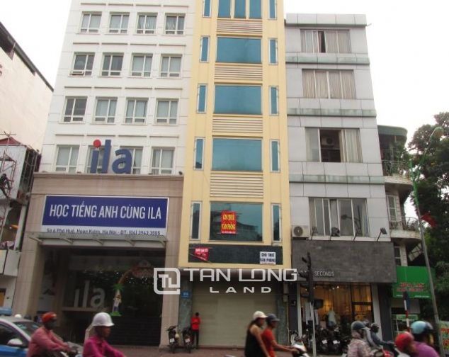 Cho thuê mặt bằng 130 m2 x 8 tầng  trên phố Huế