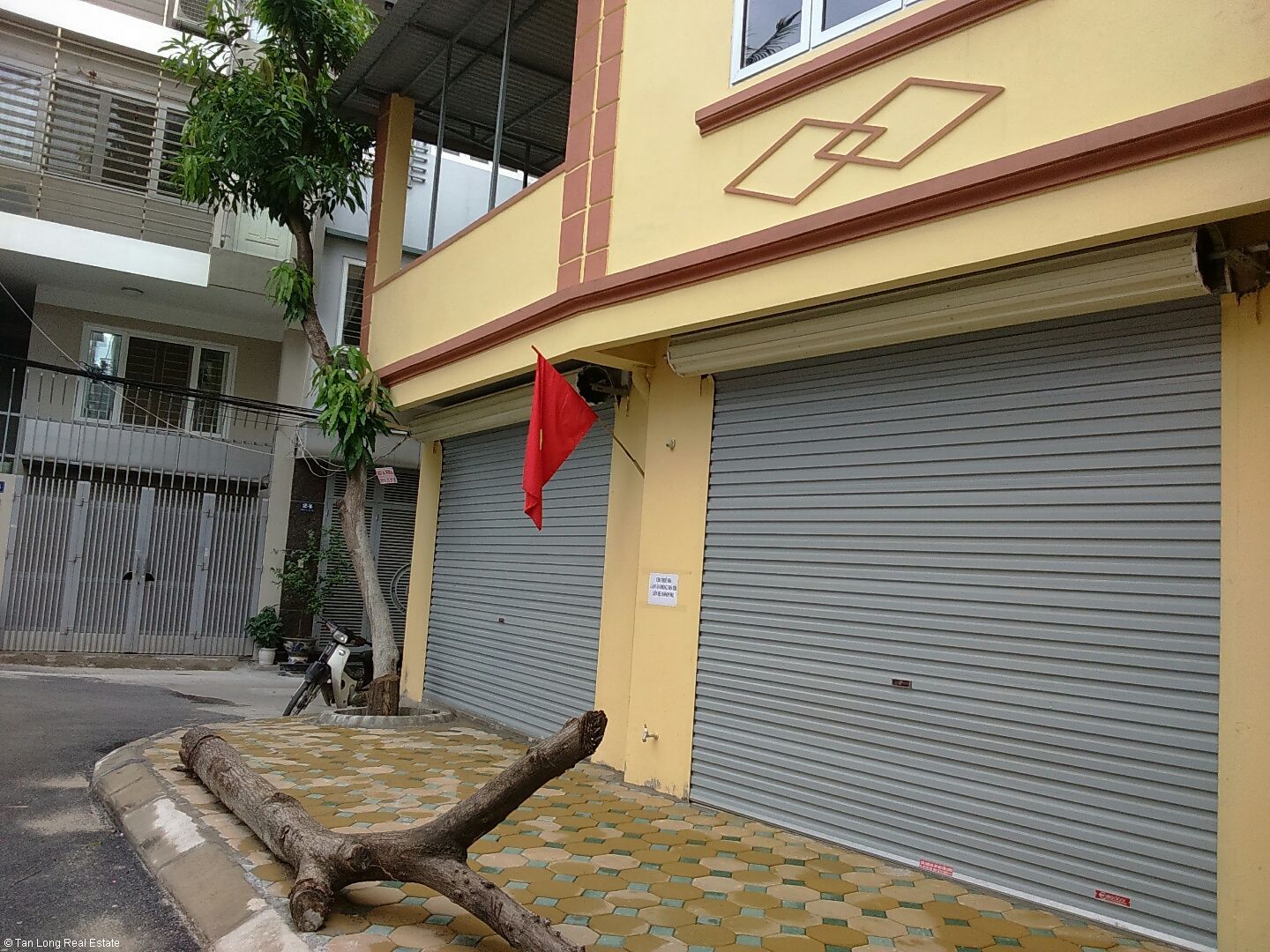 Cho thuê nhà 100m2 x 3 tầng Vĩnh Phúc, quận Ba Đình