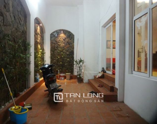 Cho thuê nhà 120m2 x 3 tầng tại Tô Ngọc Vân, quận Tây Hồ