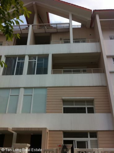 Cho thuê nhà 4 tầng tại Bắc An Khánh khu đô thị Splendora, huyện Hoài Đức
