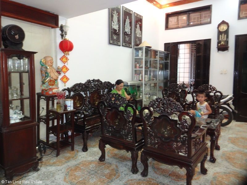 Cho thuê nhà 50m2 x 4 tầng tại Vĩnh Phúc, quận Ba Đình