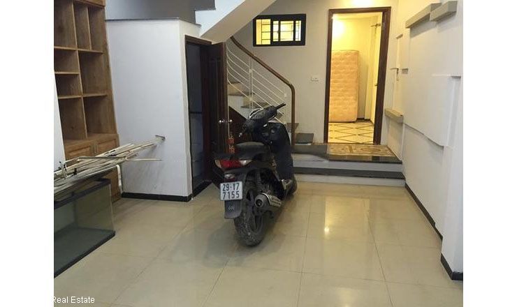 Cho thuê nhà 50m2 x 5 tầng tại Lương Sử B, quận Đống Đa