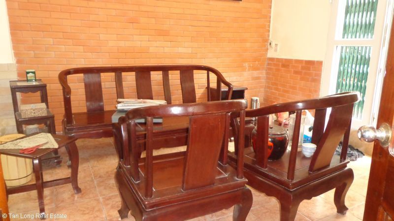 Cho thuê nhà 66m2 x 2 tầng tại Hoàng Hoa Thám, quận Ba Đình