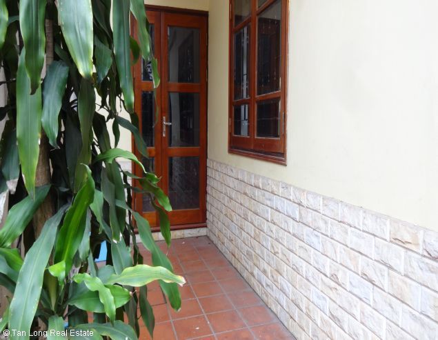 Cho thuê nhà đẹp làng Nghi Tàm, quận Tây Hồ, Hà Nội