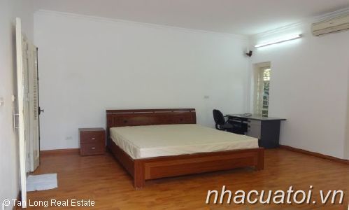 Cho thuê nhà ở đường Đặng Thai Mai, Tây Hồ, Hà Nội